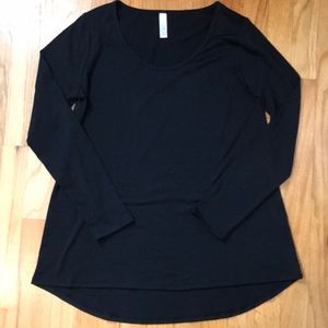 Long-Sleeve Lynnae LuLaRoe Top